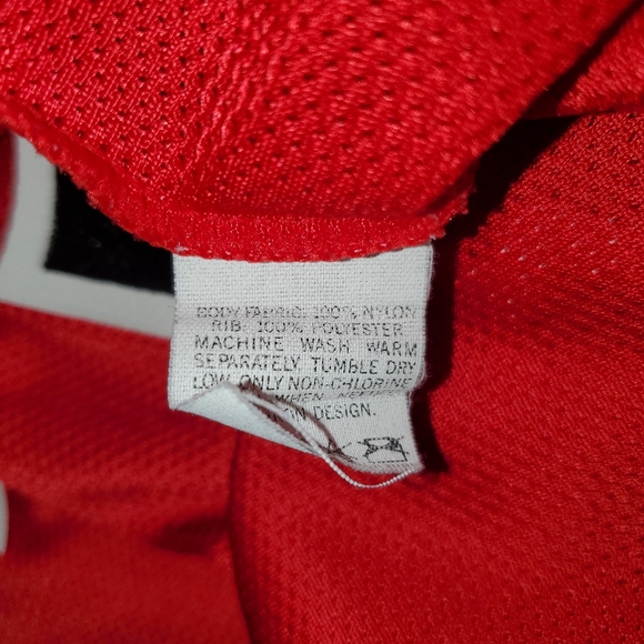 Vintage Toni Kukoc Chicago Bulls Red Jersey - Picture 9 of 9